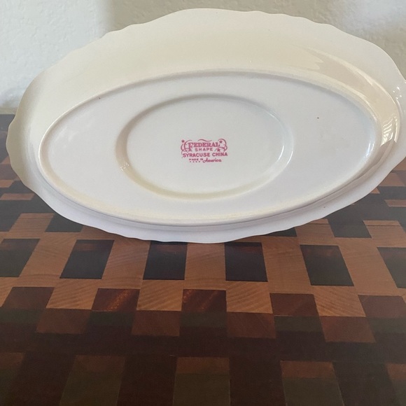 Vtg Cynthia by Syracuse Pink Floral Gold Trim Gravy Boat Attached Under Plate - Picture 9 of 10